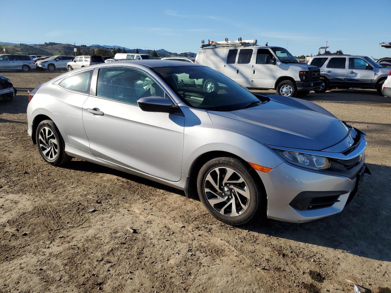 2017 HONDA CIVIC LX - Фото 4