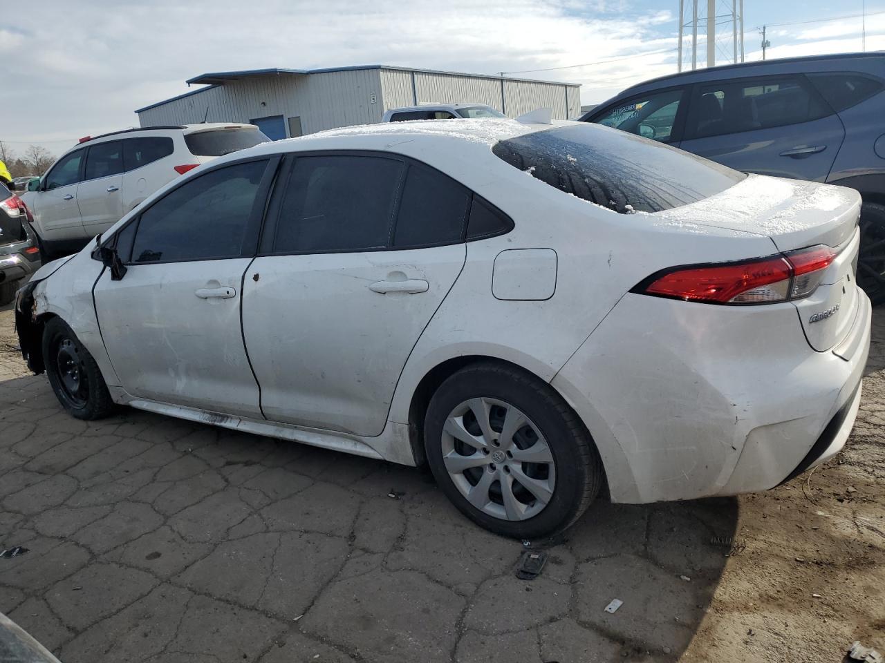 2020 TOYOTA COROLLA LE - Фото 2