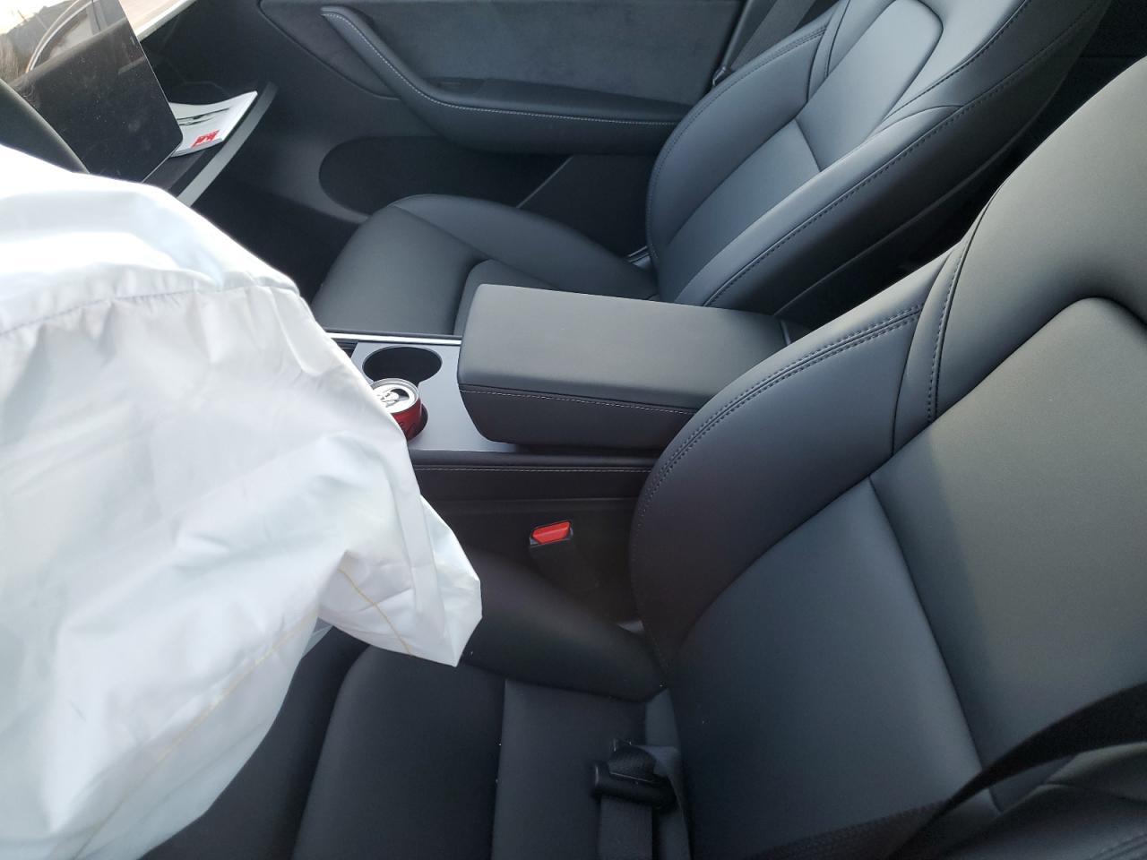 2025 TESLA MODEL Y - Image 7