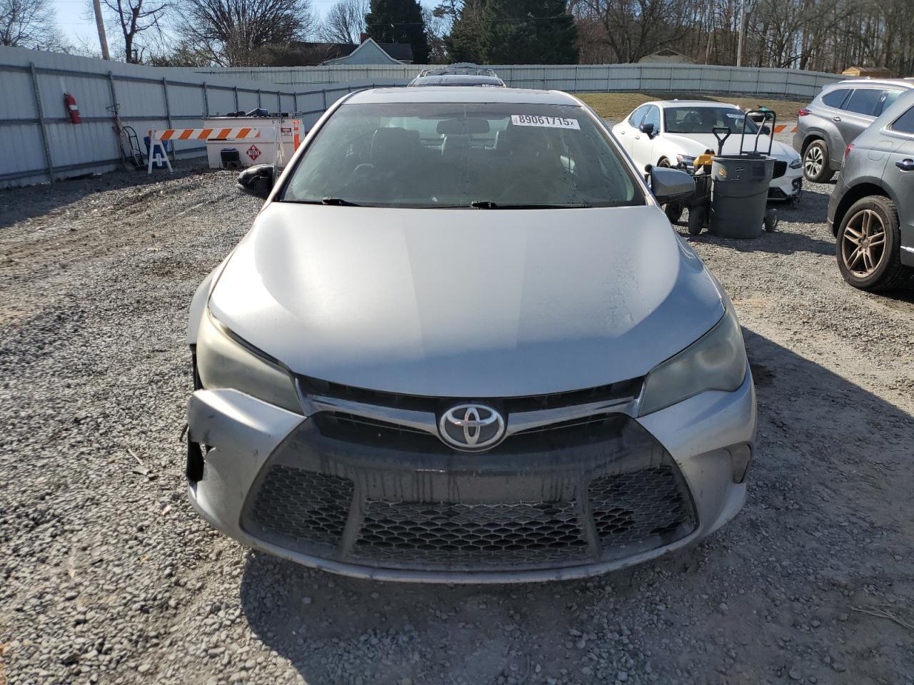2016 TOYOTA CAMRY LE - Фото 5