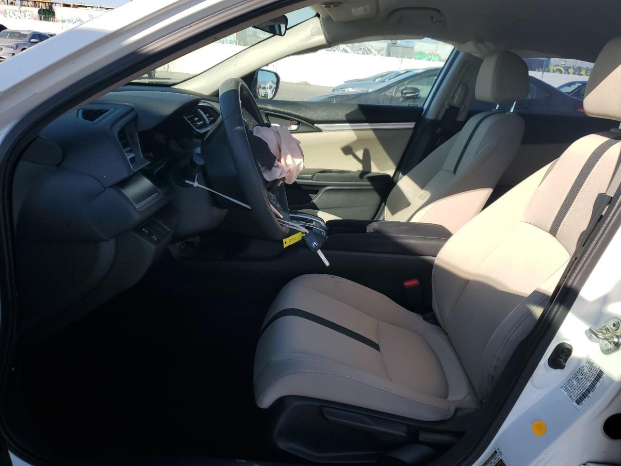 2016 HONDA CIVIC LX - Image 7