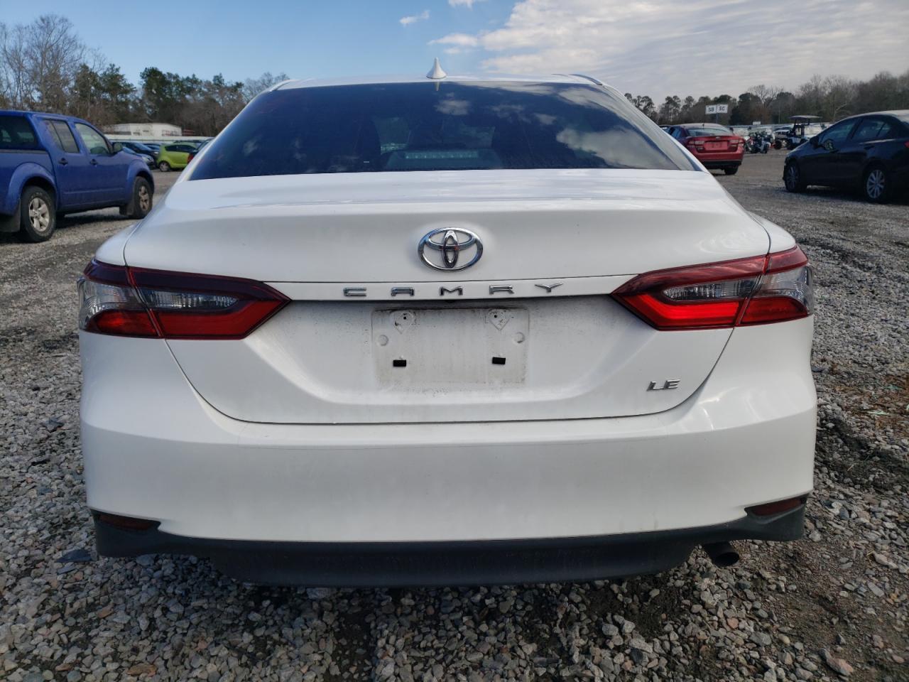 2023 TOYOTA CAMRY LE - Image 6