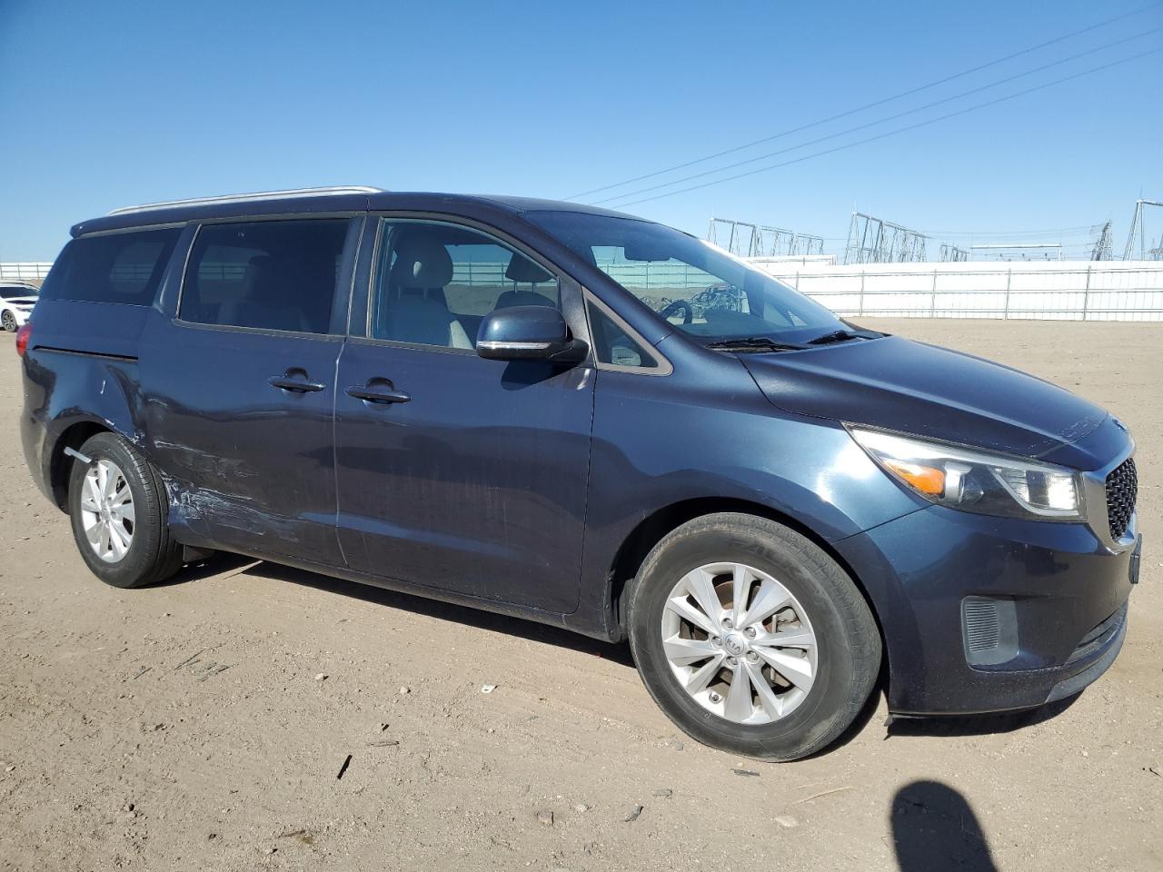 2016 KIA SEDONA LX - Фото 4