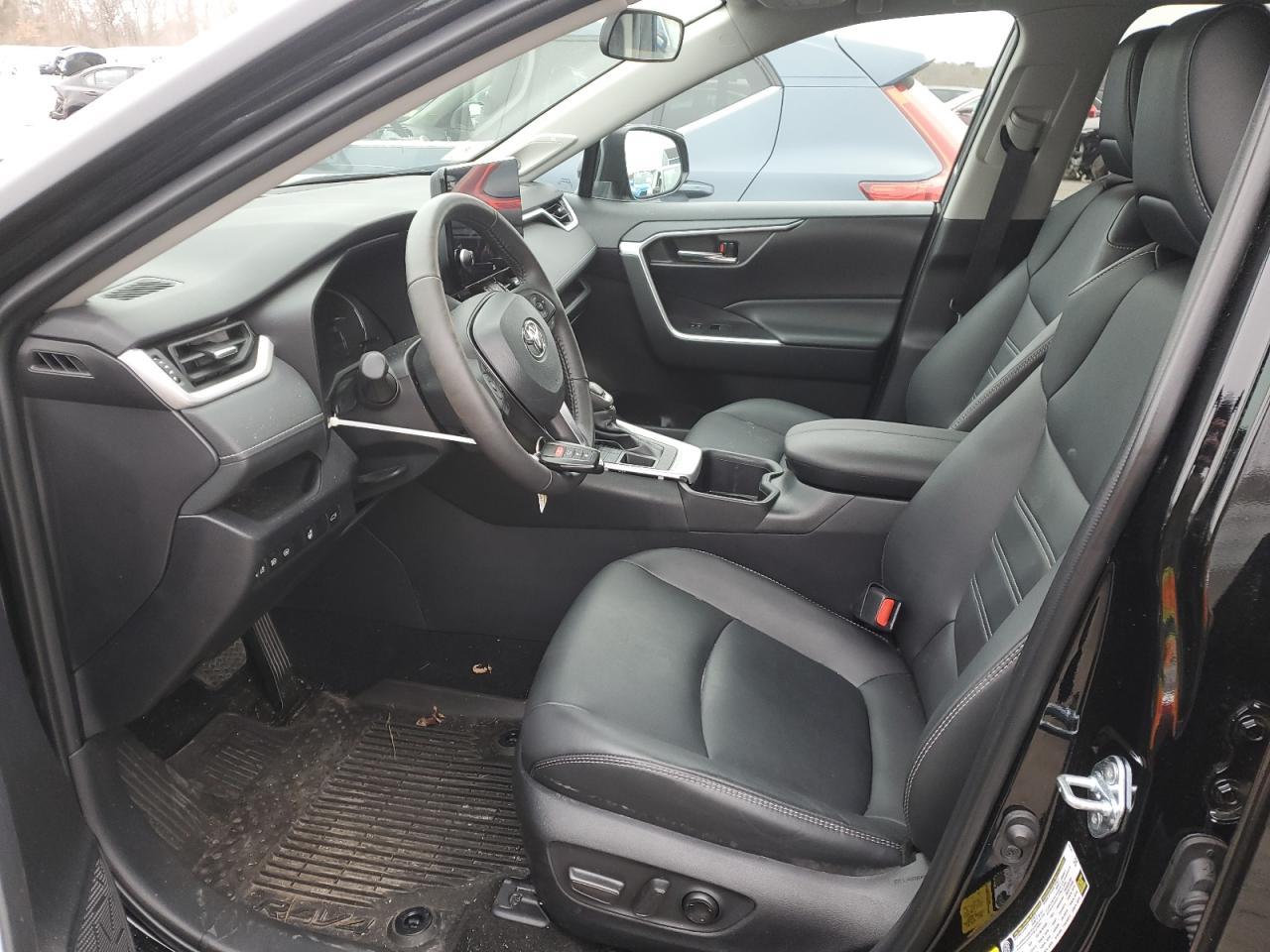 2024 TOYOTA RAV4 XLE P - Image 7