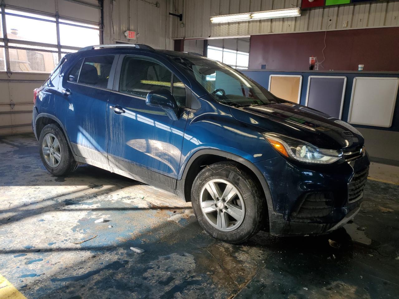 2019 CHEVROLET TRAX 1LT - Фото 4