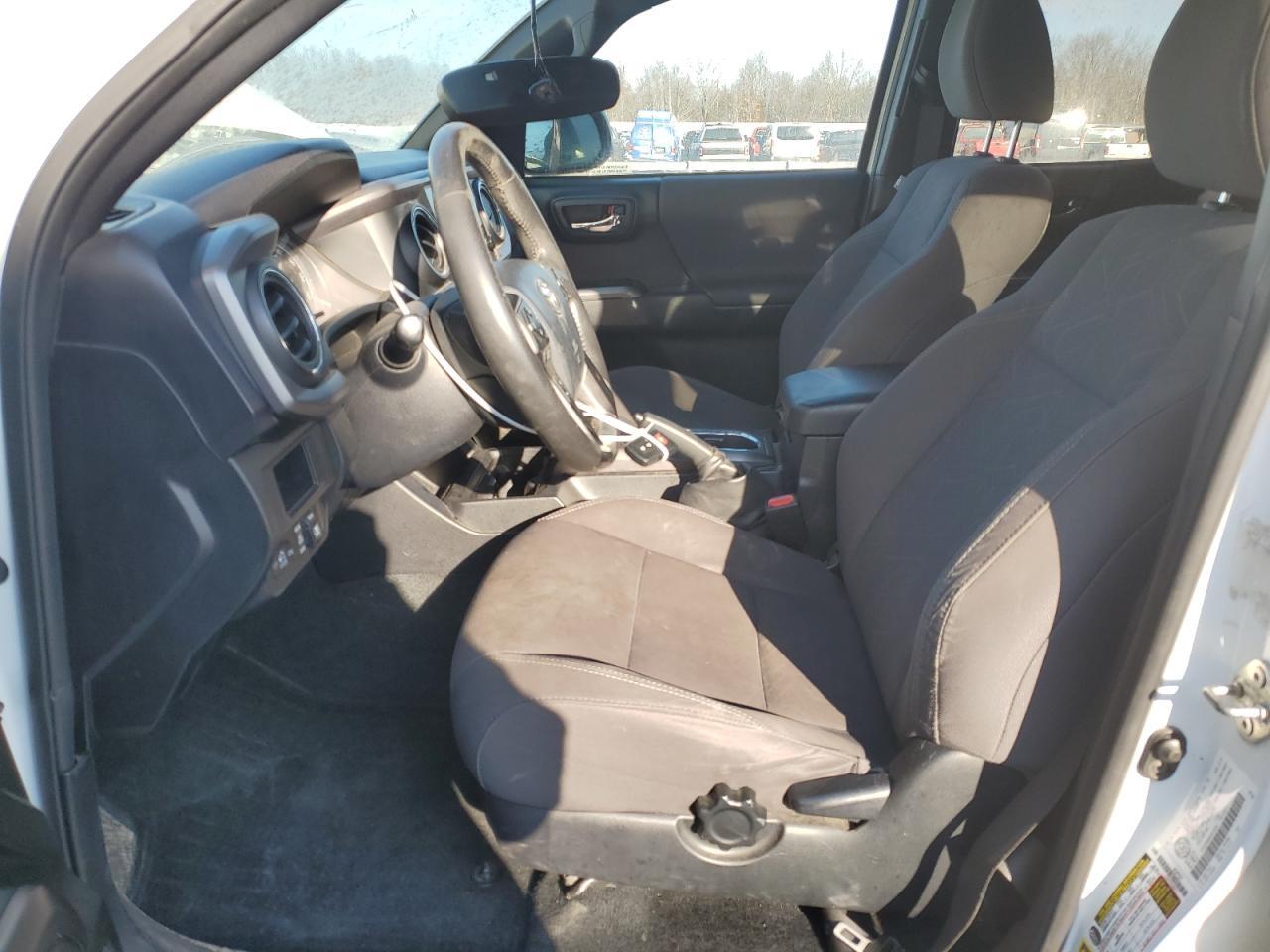 2017 TOYOTA TACOMA DOU - Фото 7