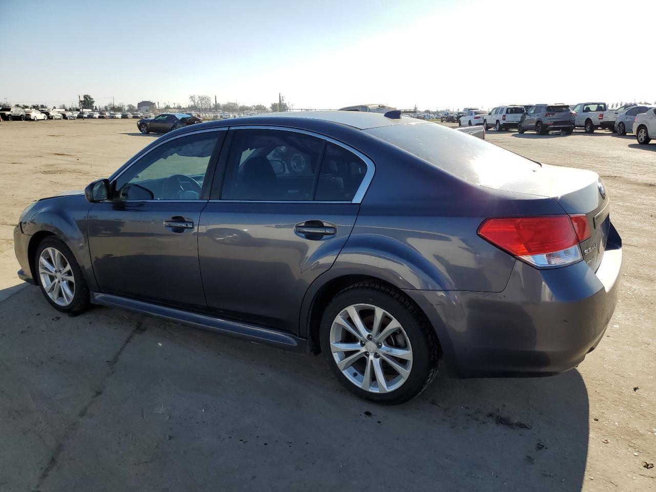 2014 SUBARU LEGACY 2.5 - Image 2
