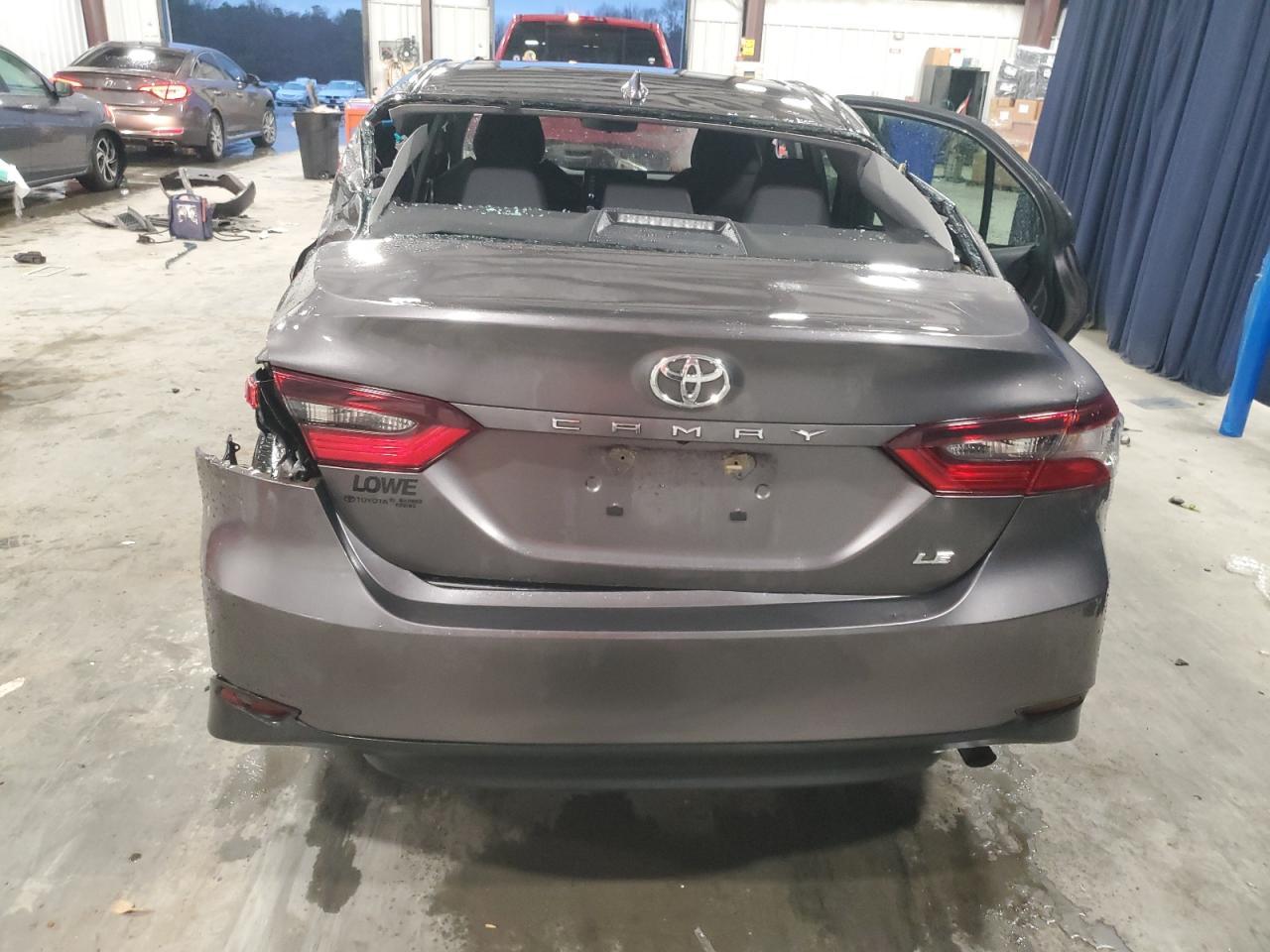 2023 TOYOTA CAMRY LE - Фото 6