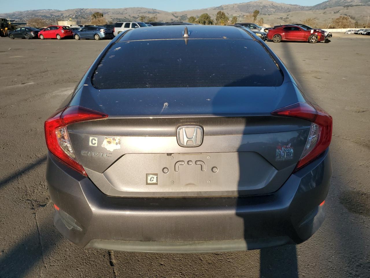 2018 HONDA CIVIC EX - Фото 6