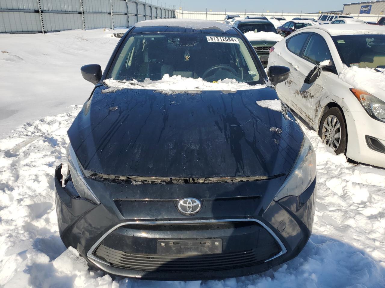 2017 TOYOTA YARIS IA - Image 5