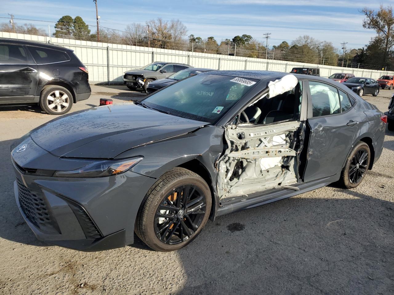 2025 TOYOTA CAMRY XSE