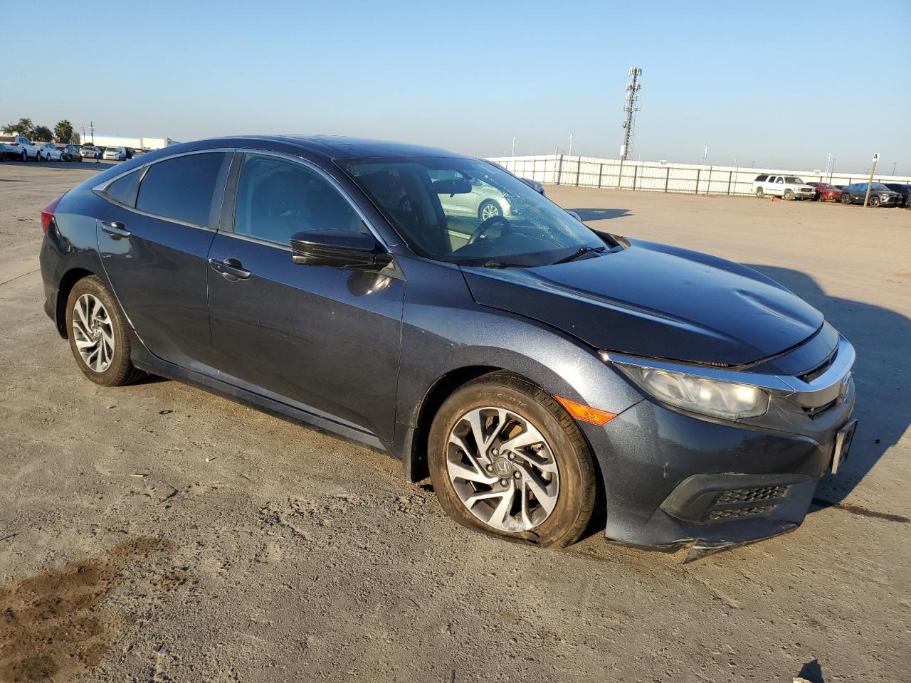 2016 HONDA CIVIC EX - Image 4