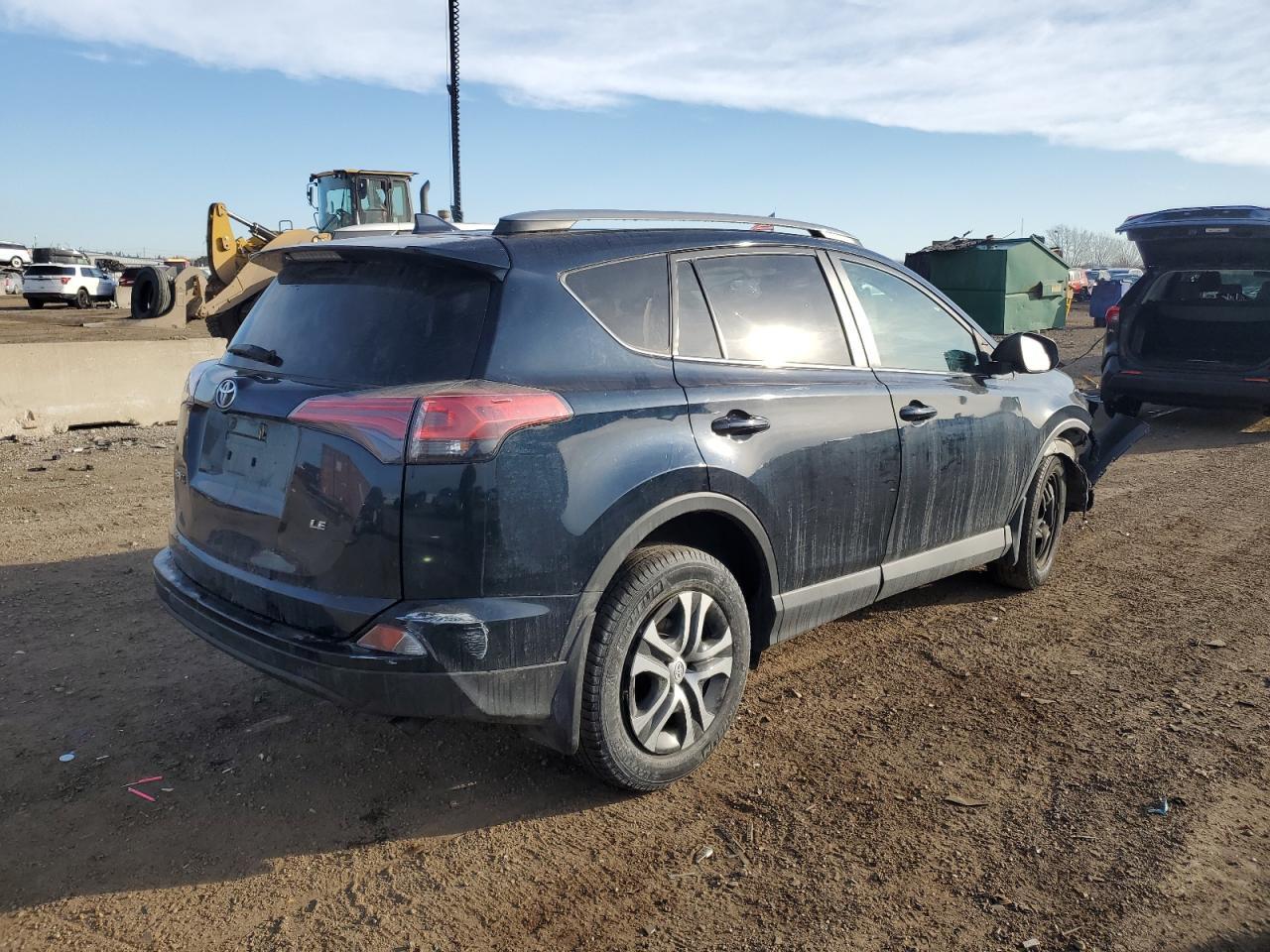 2018 TOYOTA RAV4 LE - Image 3