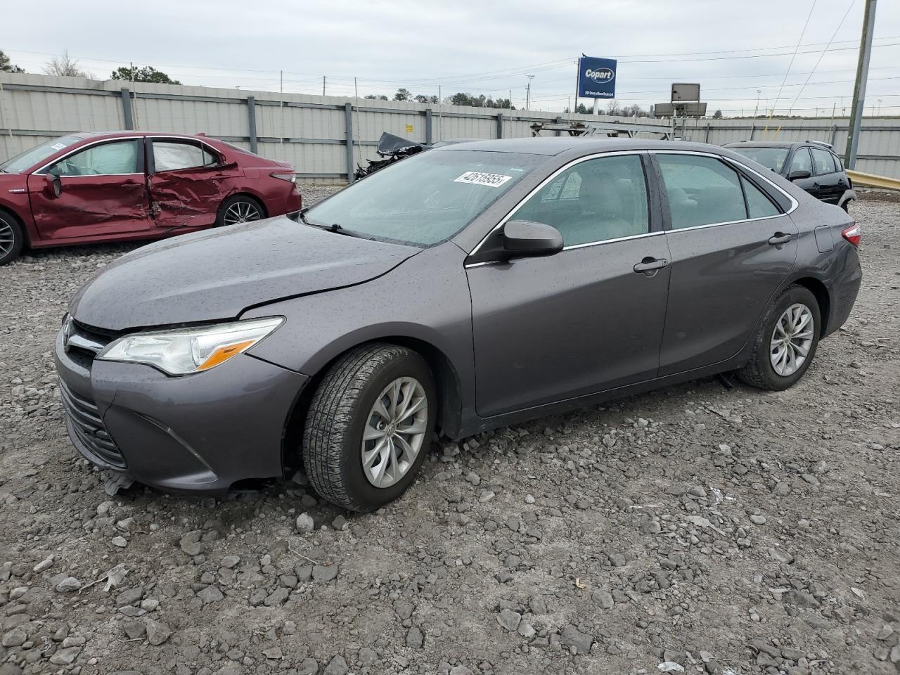 2016 TOYOTA CAMRY LE