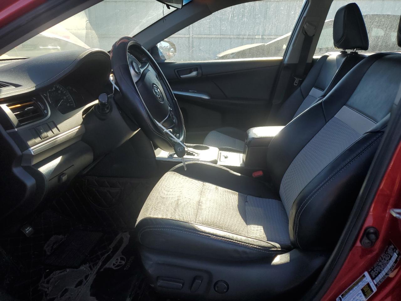 2014 TOYOTA CAMRY LE A - Фото 7