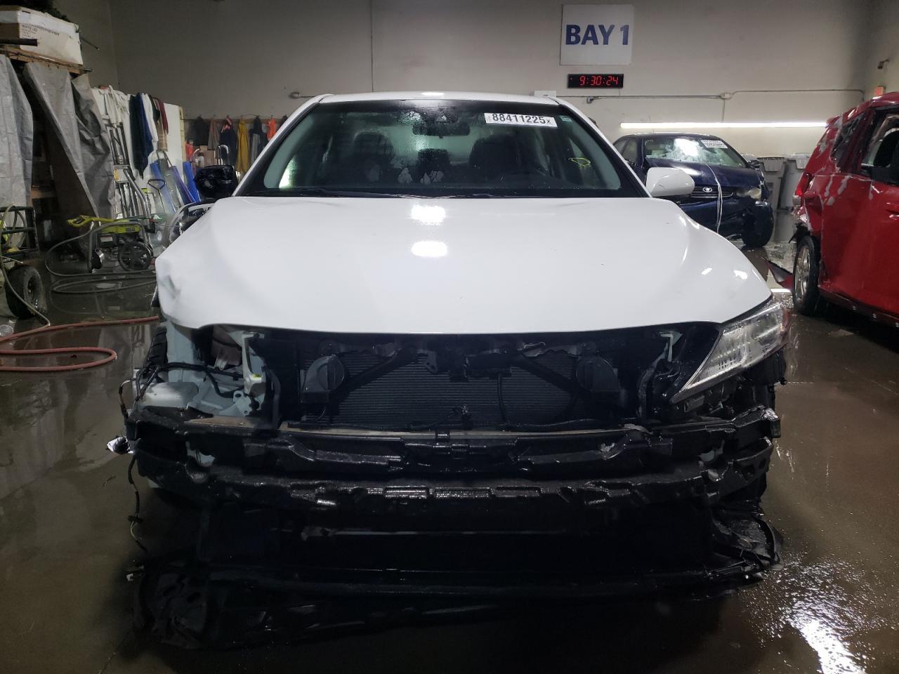 2018 TOYOTA CAMRY L - Фото 5