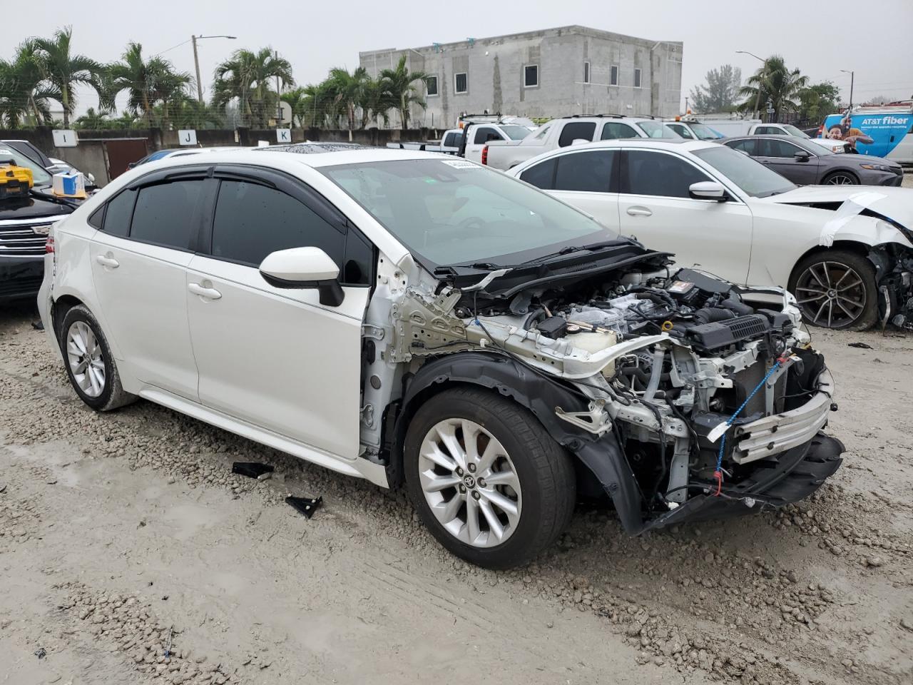 2020 TOYOTA COROLLA LE - Image 4