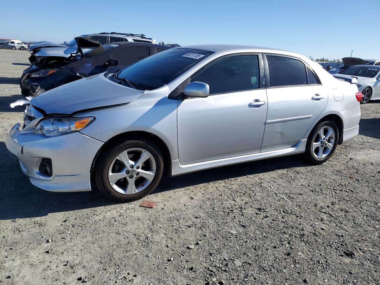 2013 TOYOTA COROLLA BA