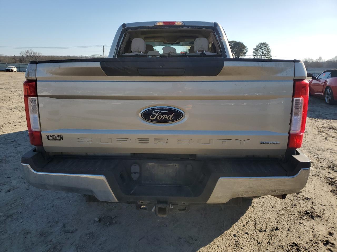 2017 FORD F250 SUPER - Image 6