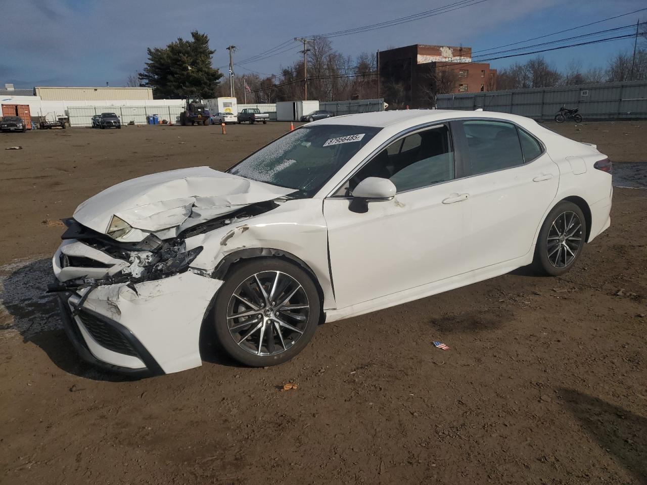 2022 TOYOTA CAMRY SE car image