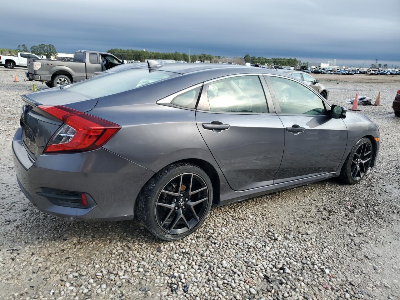2018 HONDA CIVIC EX - Фото 3