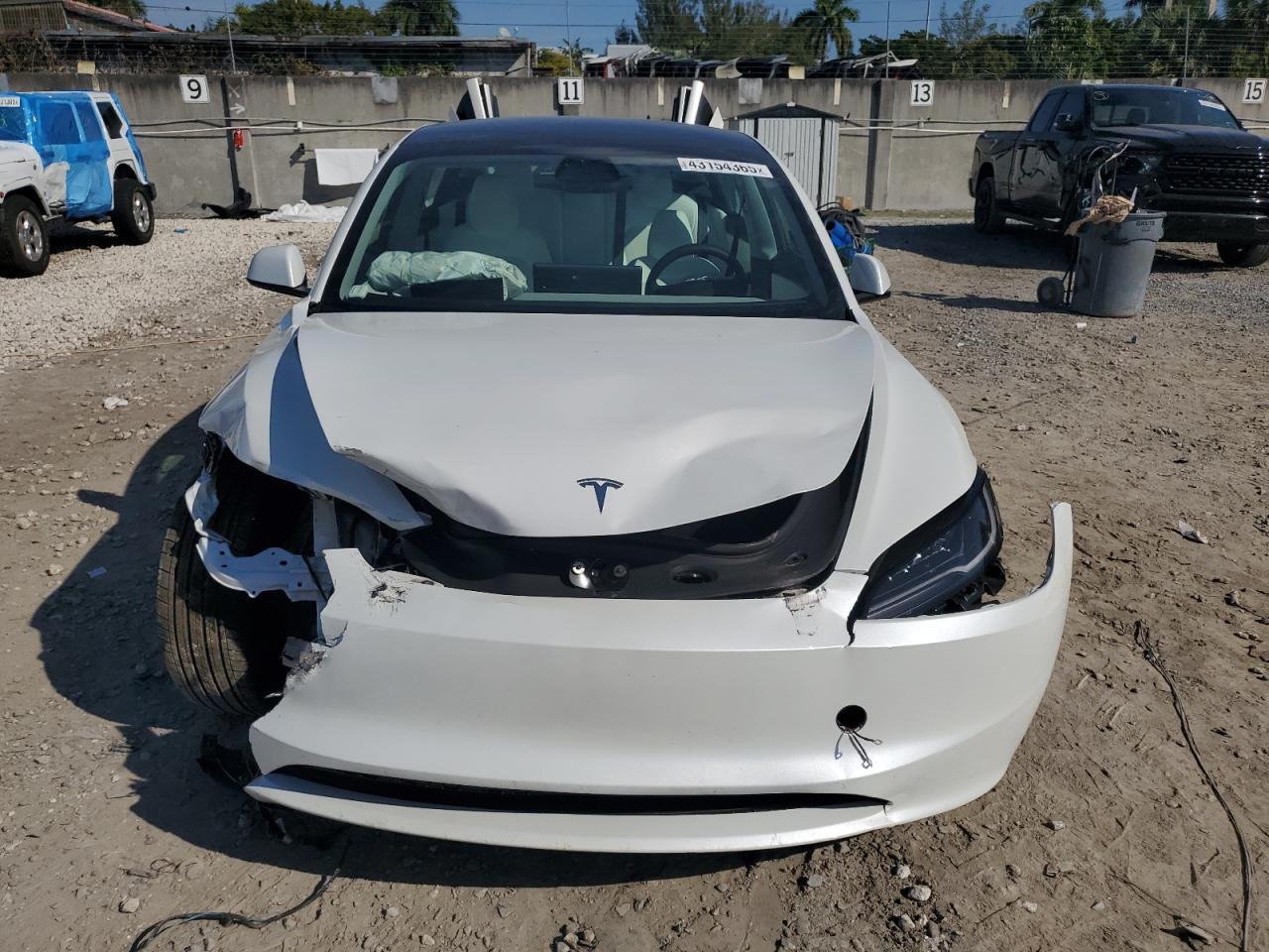 2024 TESLA MODEL 3 - Фото 5
