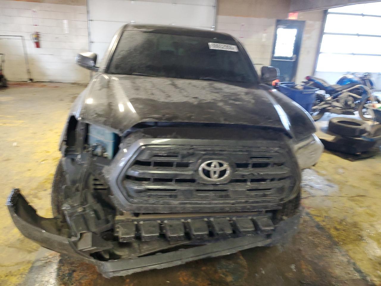 2016 TOYOTA TACOMA DOU - Image 5