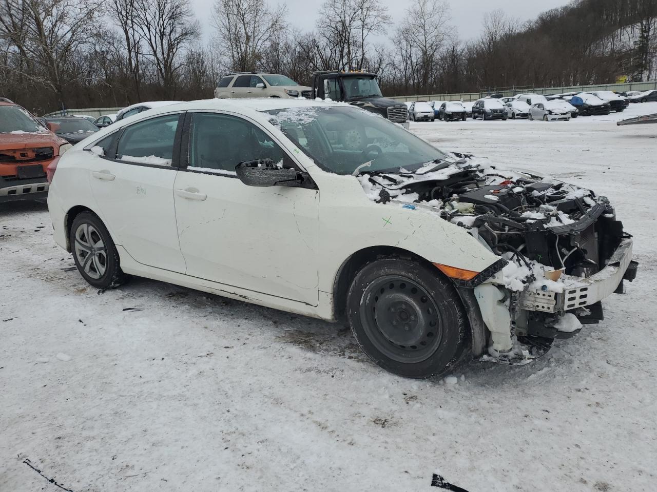 2016 HONDA CIVIC LX - Image 4