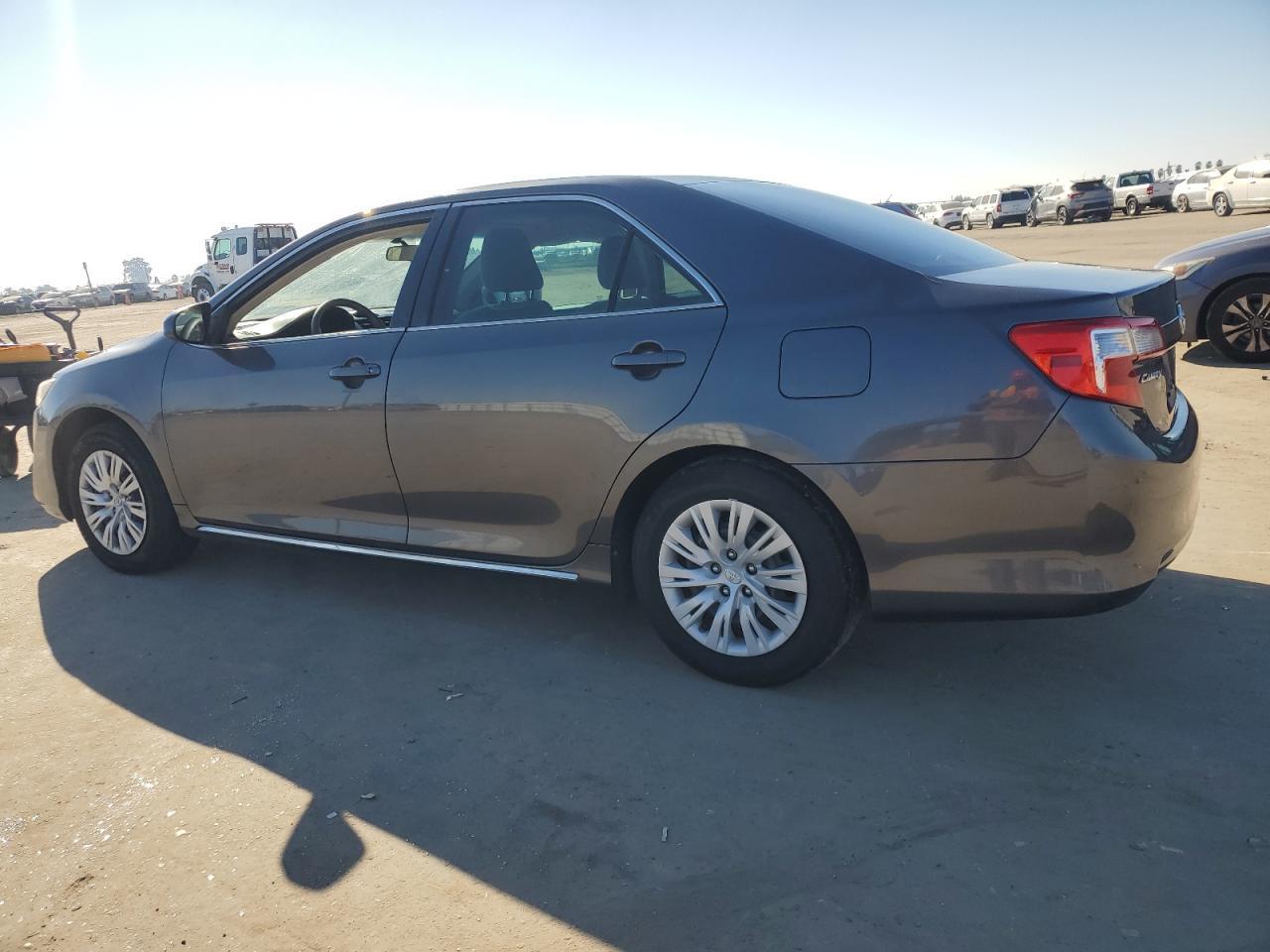 2013 TOYOTA CAMRY L - Image 2