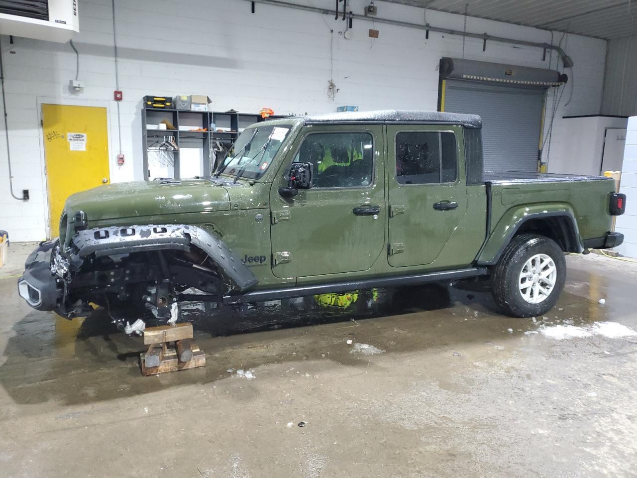 2023 JEEP GLADIATOR