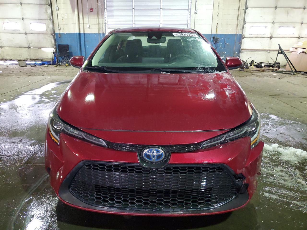 2022 TOYOTA COROLLA LE - Фото 5