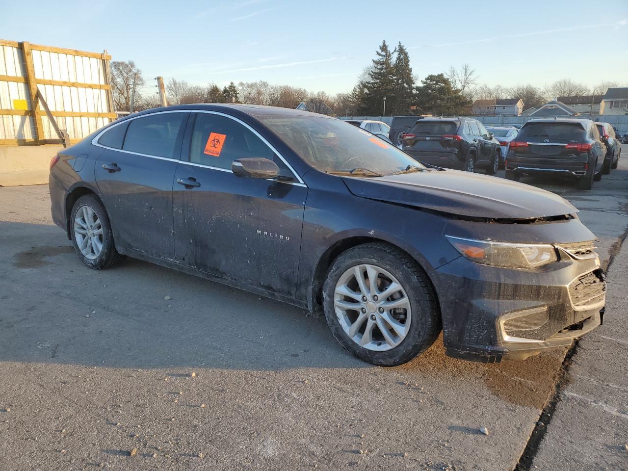 2017 CHEVROLET MALIBU LT - Image 4