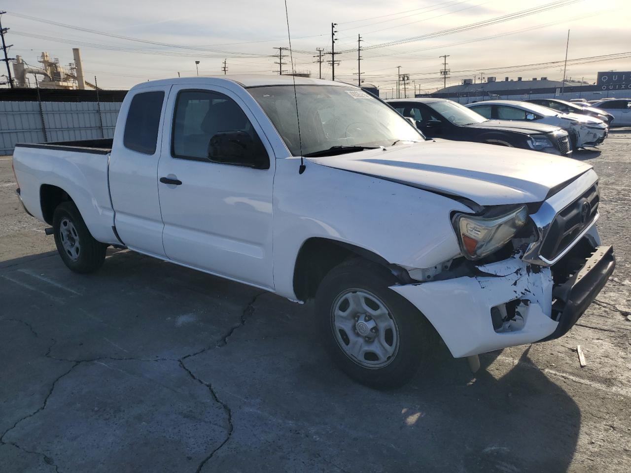 2013 TOYOTA TACOMA DOU - Фото 4