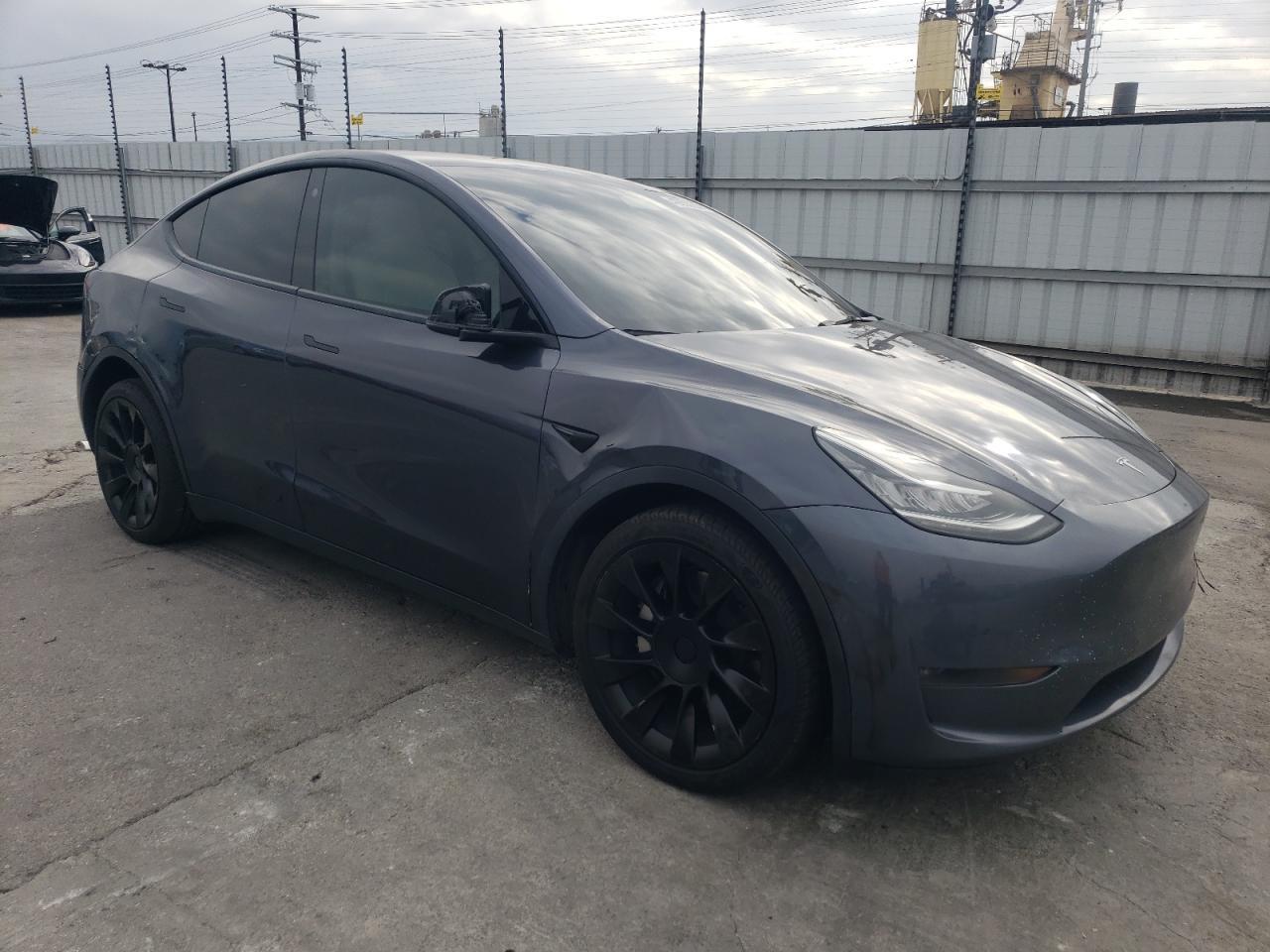 2022 TESLA MODEL Y - Image 4