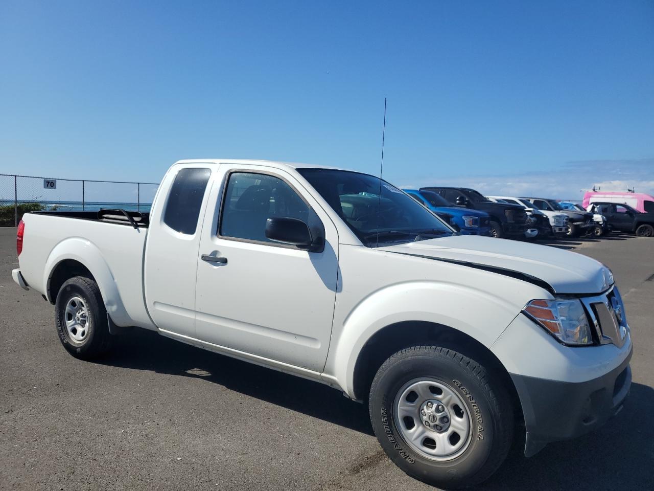 2019 NISSAN FRONTIER S - Image 4