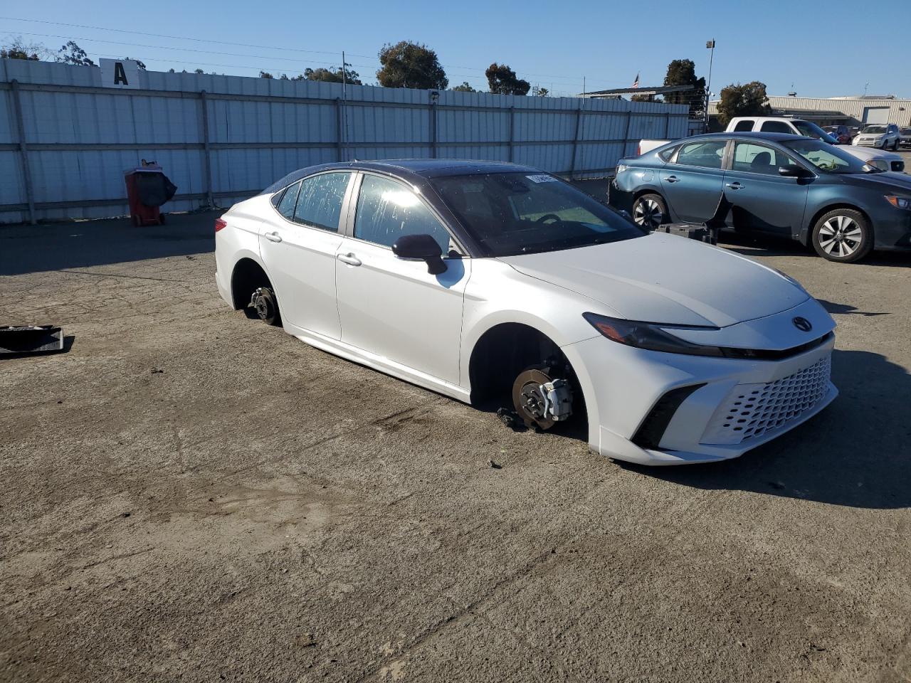 2025 TOYOTA CAMRY XSE - Image 4