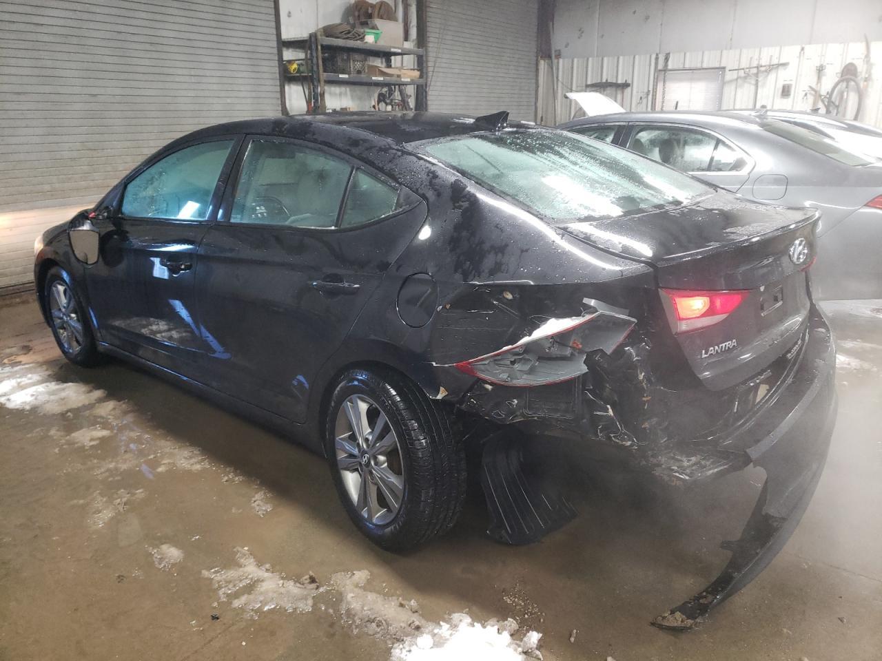 2017 HYUNDAI ELANTRA SE - Фото 2