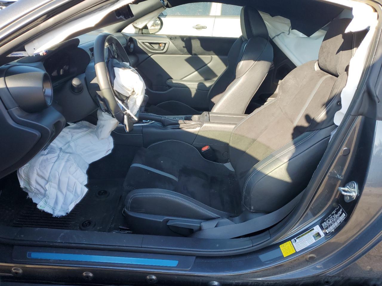 2023 TOYOTA GR 86 PREM - Image 7