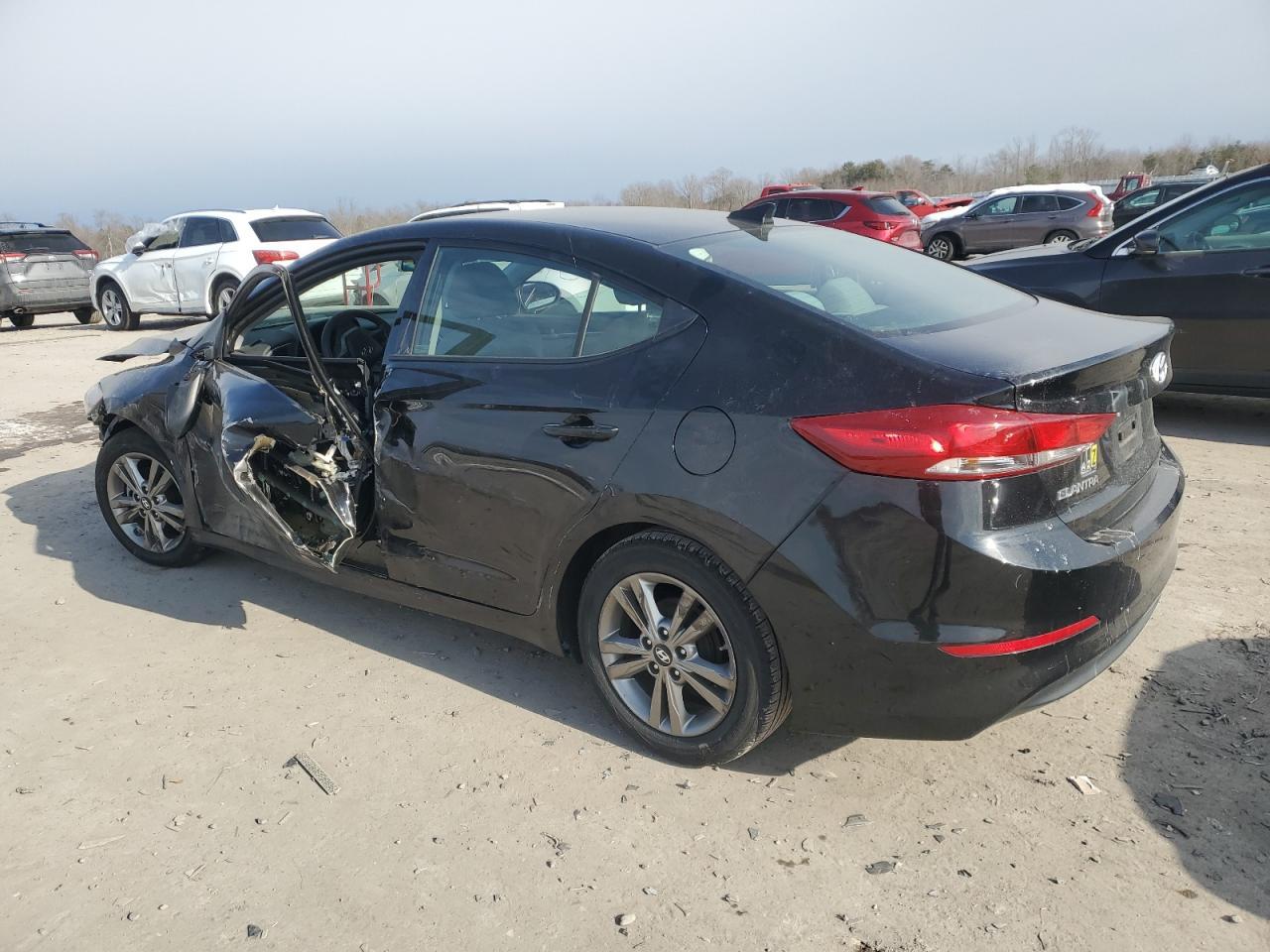 2017 HYUNDAI ELANTRA SE - Image 2