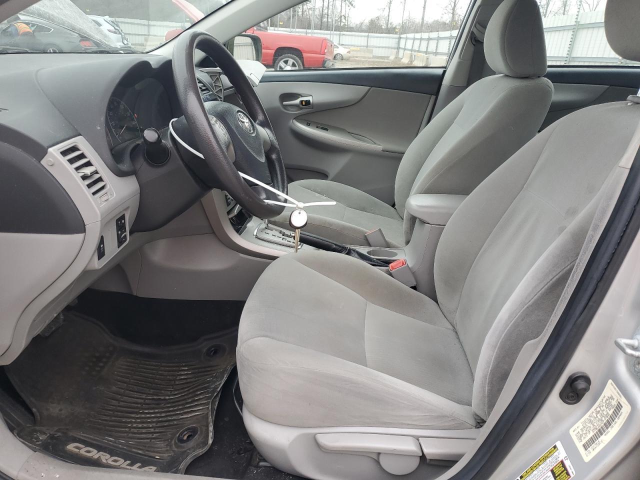 2013 TOYOTA COROLLA BA - Фото 7