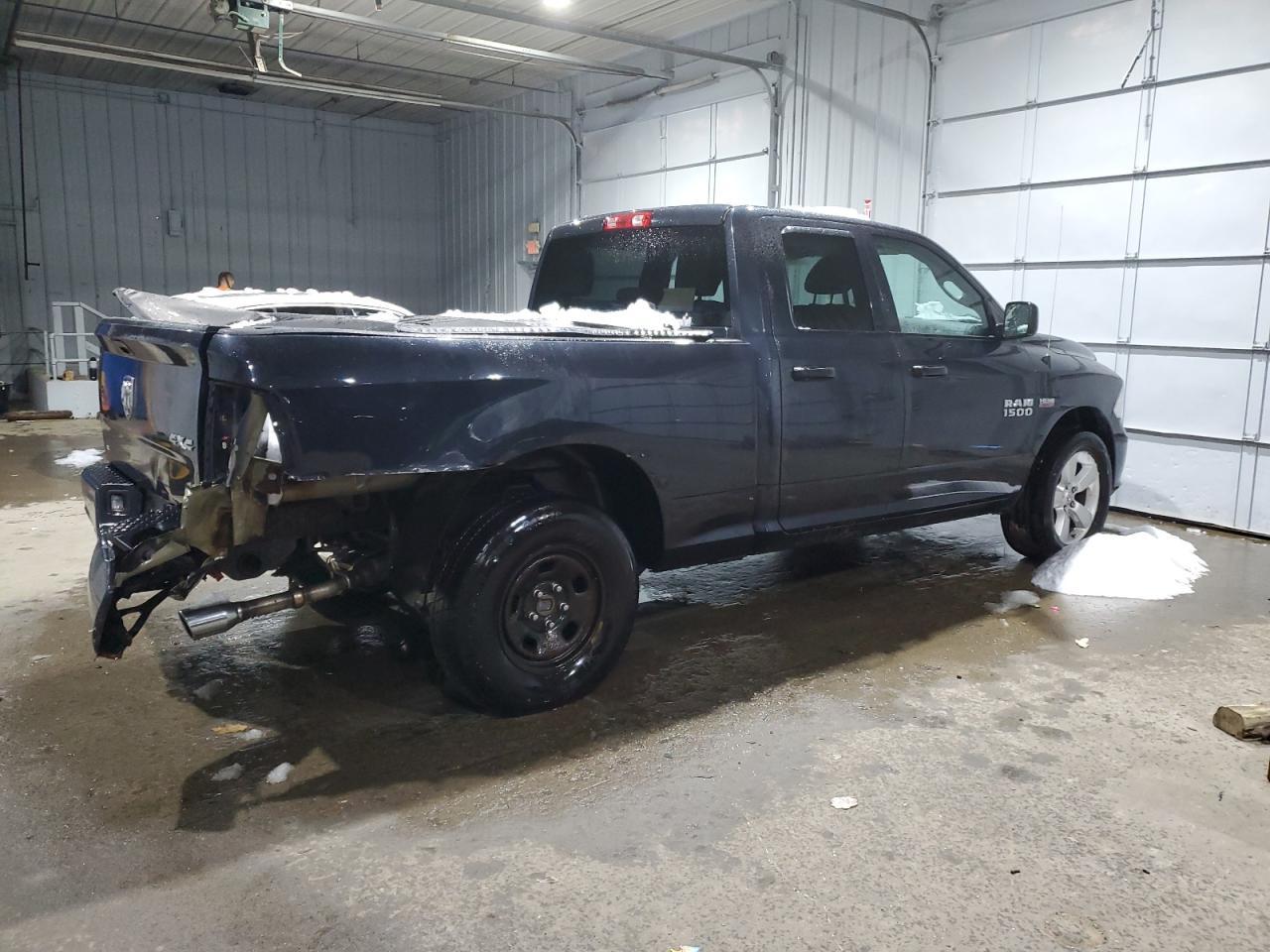 2014 RAM 1500 ST - Фото 3