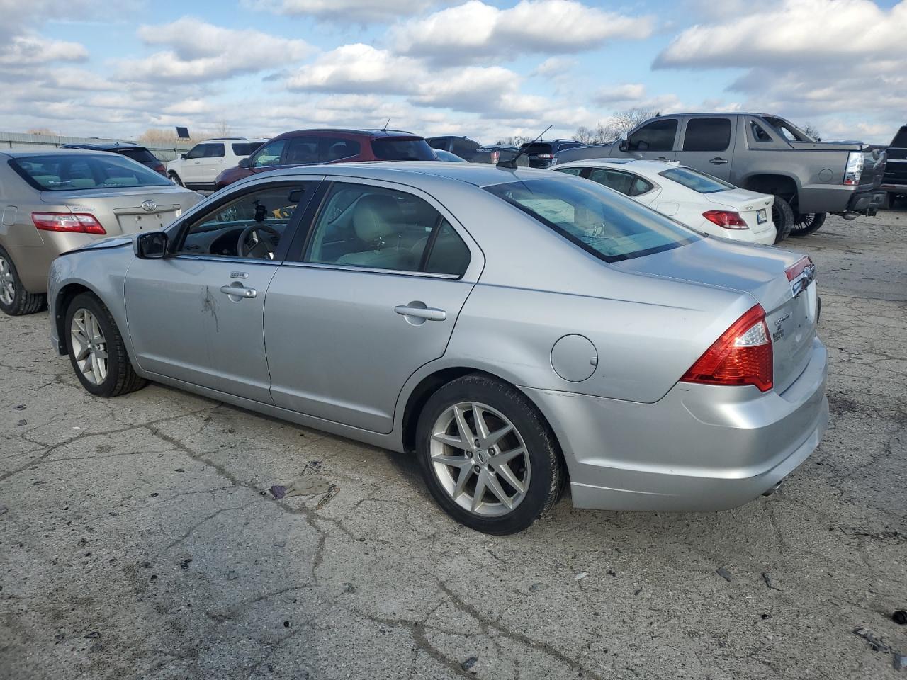 2012 FORD FUSION SEL - Фото 2