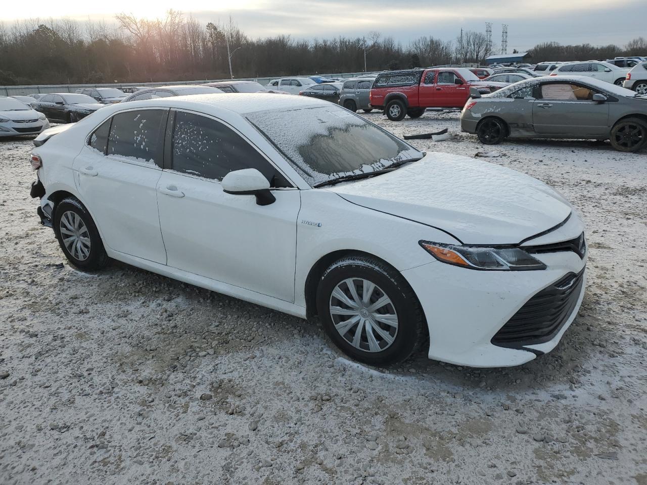 2020 TOYOTA CAMRY LE - Фото 4