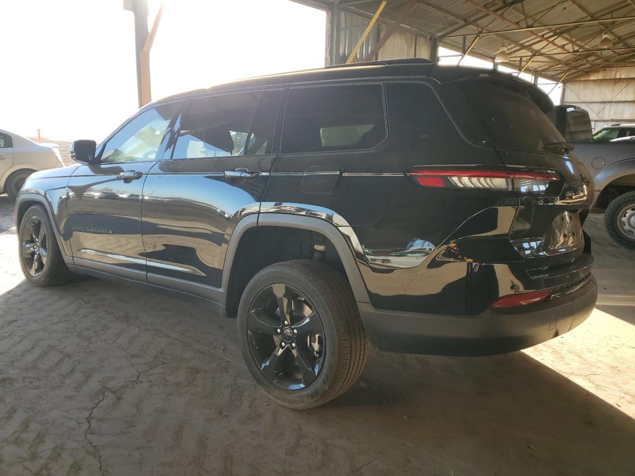 2024 JEEP GRAND CHER - Image 2