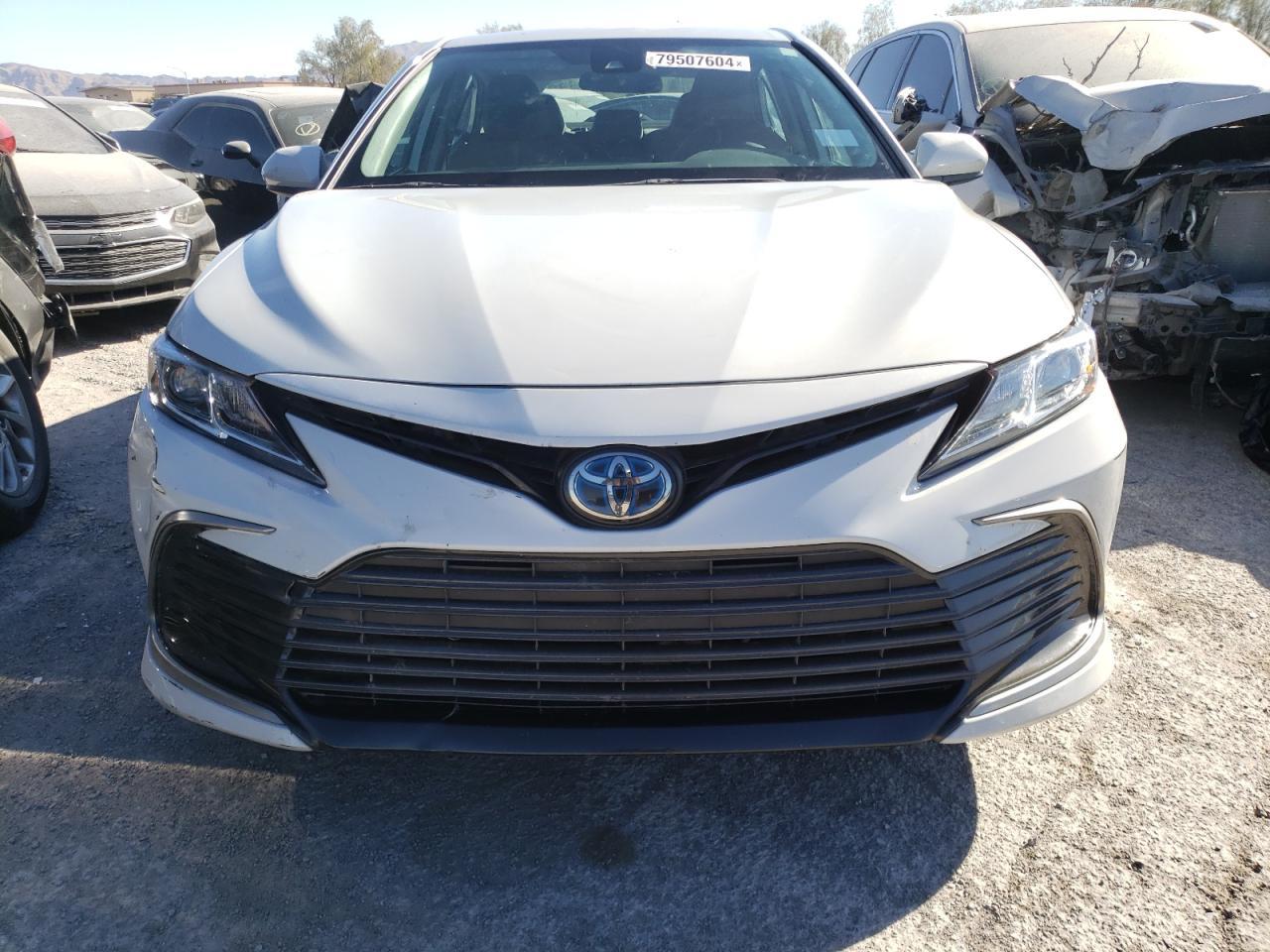 2023 TOYOTA CAMRY LE - Фото 5