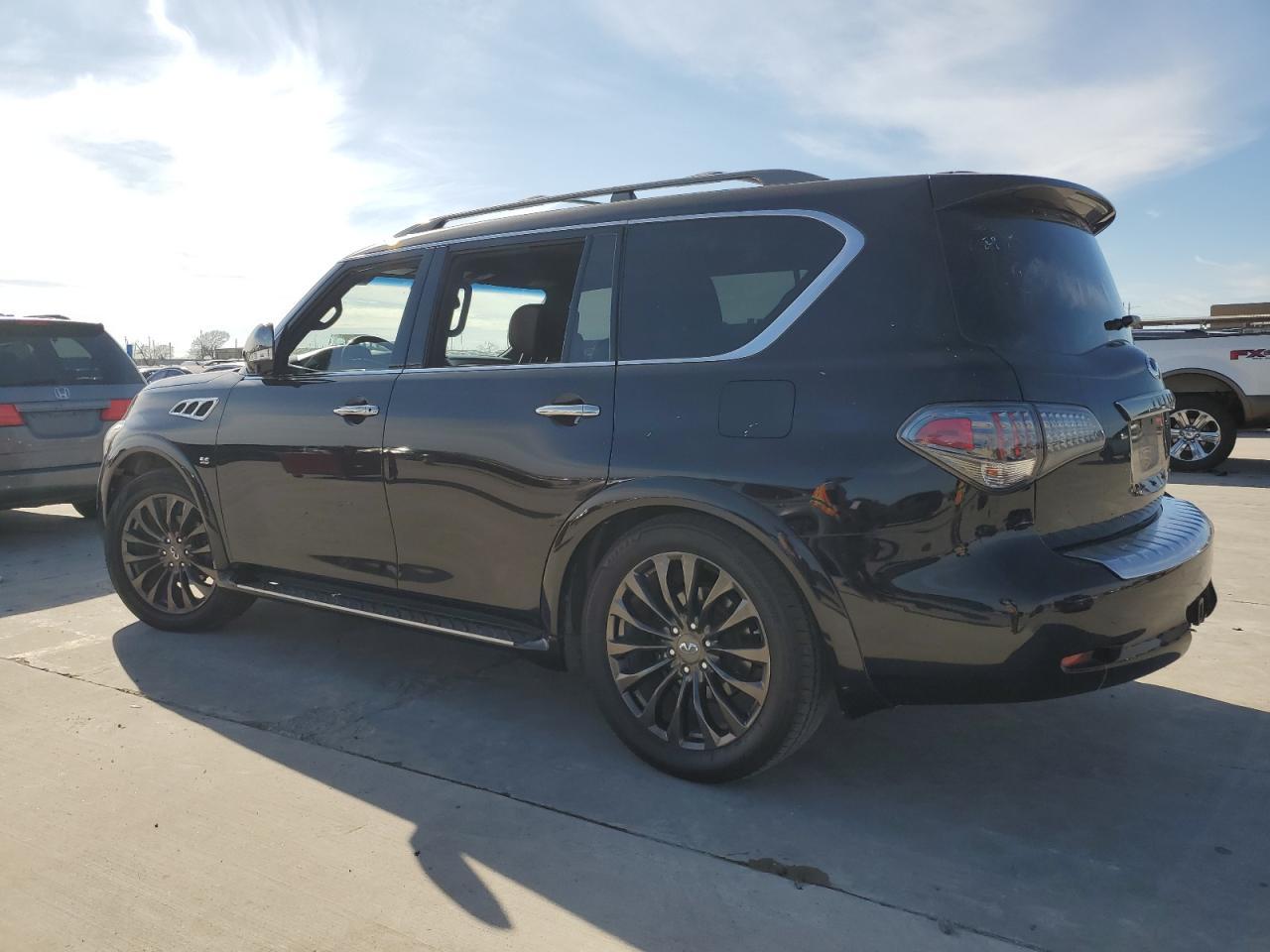 2017 INFINITI QX80 BASE - Фото 2