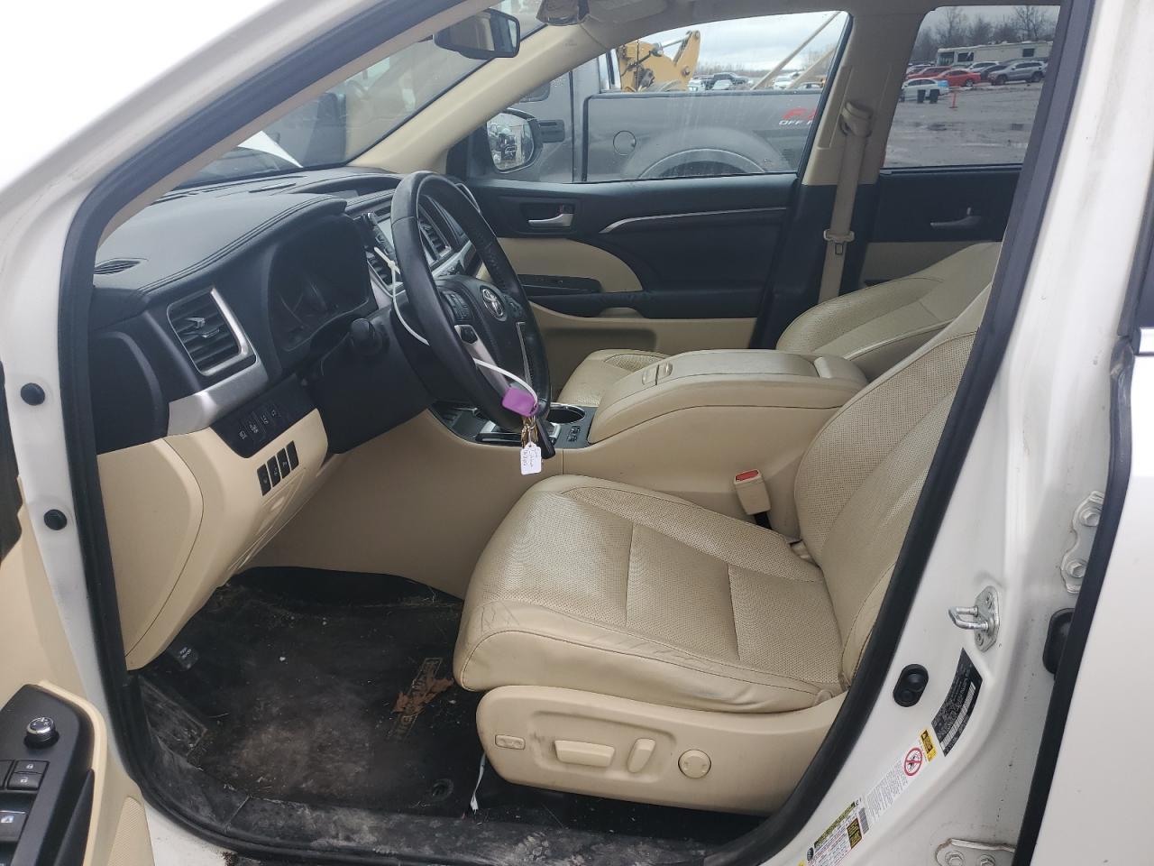2014 TOYOTA HIGHLANDER - Фото 7