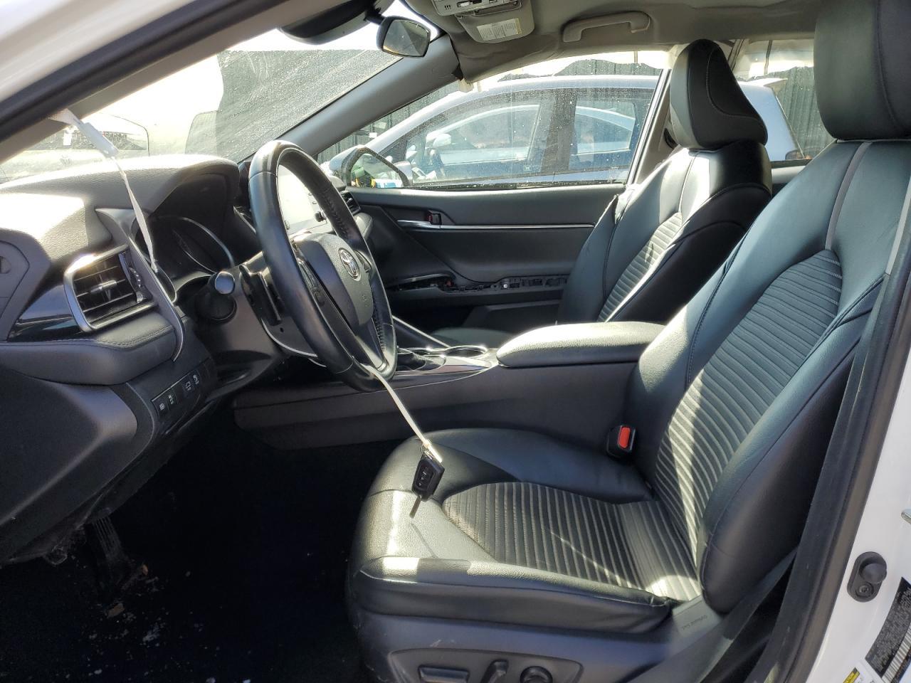 2021 TOYOTA CAMRY SE - Image 7