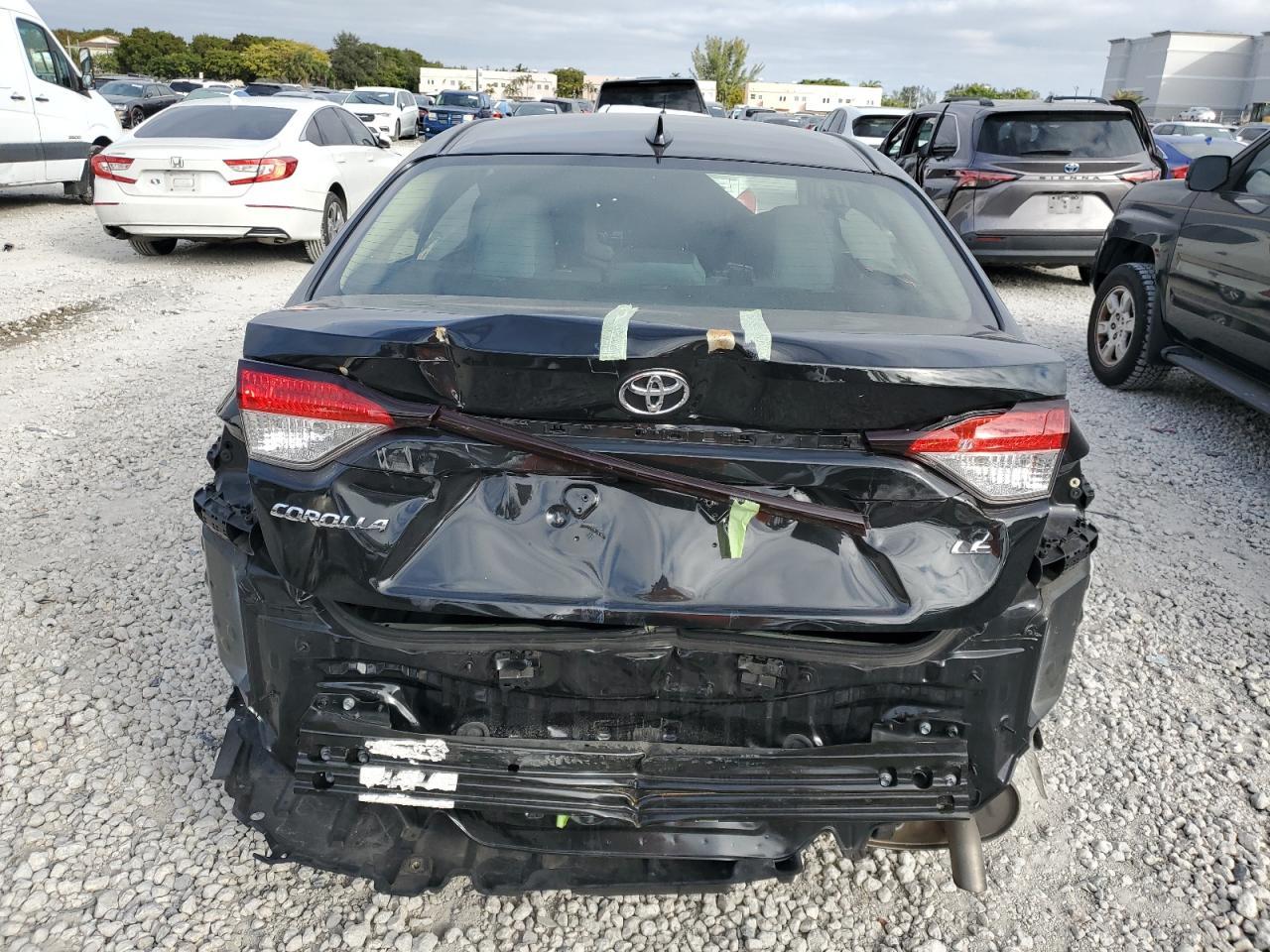2020 TOYOTA COROLLA LE - Image 6