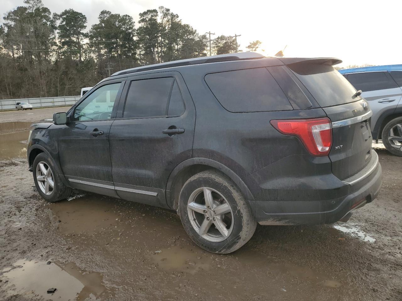 2018 FORD EXPLORER X - Фото 2